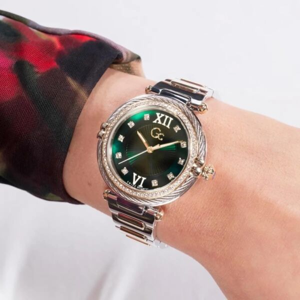 Guess Collection GCZ52002L9MF Kol Saati