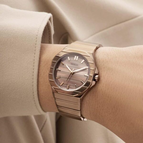 Guess GUGW1070G3 Erkek Kol Saati