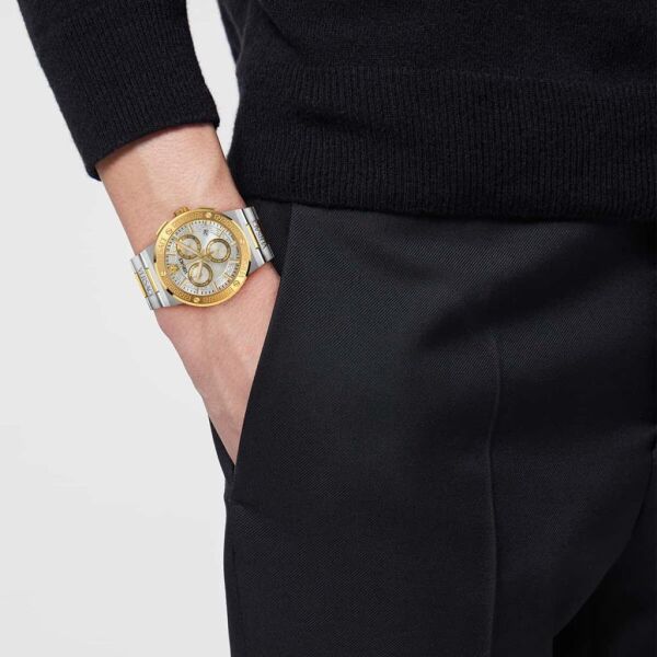 Versace VRSCVEKMA0525 Kol Saati