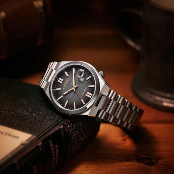 Citizen NJ0200-50E Erkek Kol Saati