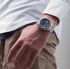 Citizen JV2000-51L Erkek Kol Saati