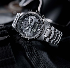 Citizen JV2006-55H Erkek Kol Saati