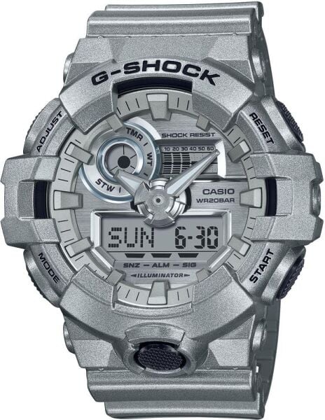 Casio G-Shock Kadın Kol Saati GA-2200FF-8ADR