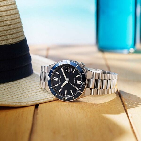 Citizen NJ0230-59L Erkek Kol Saati