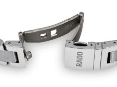 Rado R32502153 HyperChrome Kol Saati