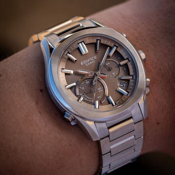 Casio Edifice Kol Saati EQB-1300D-5ADF